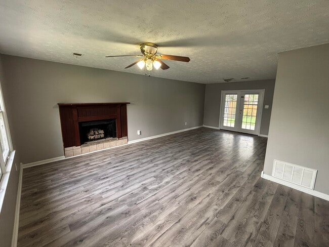 Photo - 3183 Beaver Creek Dr