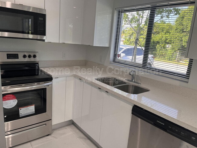 Photo - 21230 SW 119th Ave