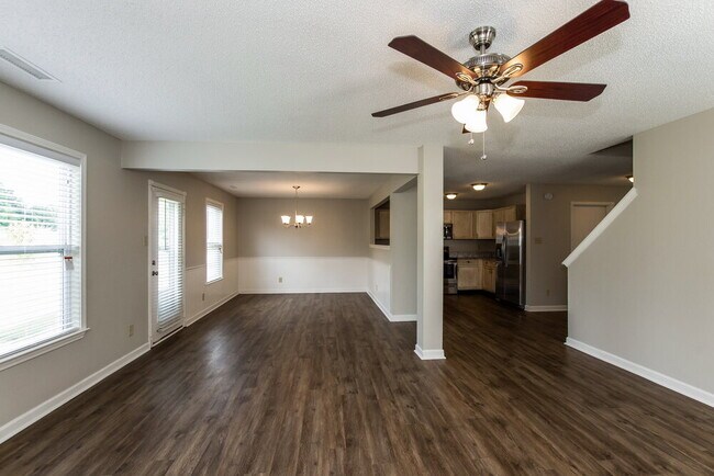 Photo - 1572 Matthew Allen Cir