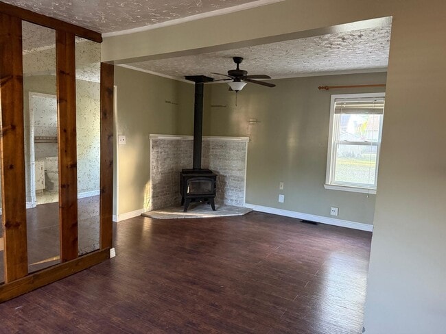 Photo - 35269 Sheridan St
