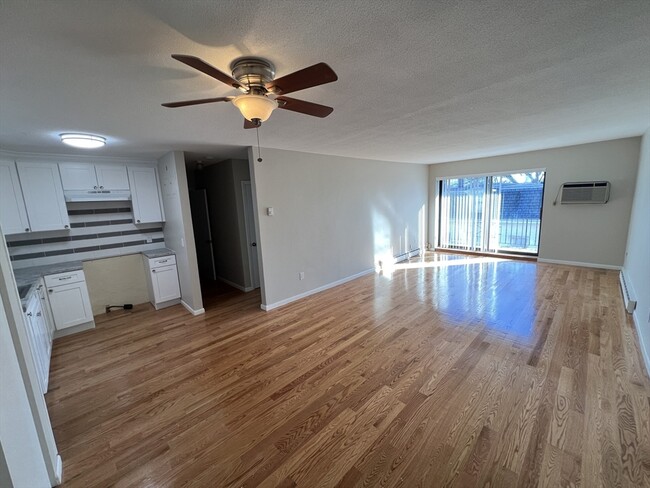 Photo - 44 Maple St Condo Unit 303