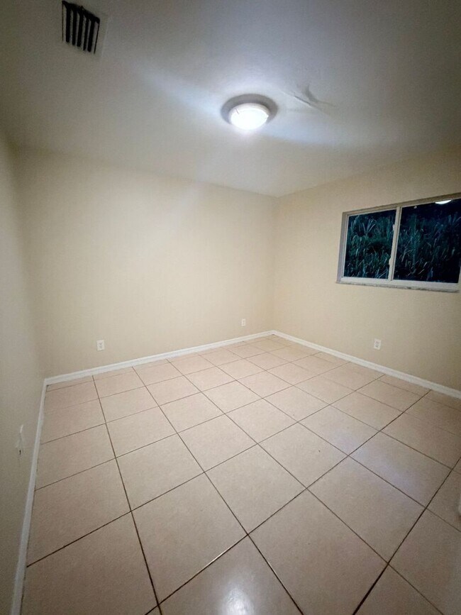 Photo - 4538 Golfview Blvd Unit 4538 Golfview Blvd