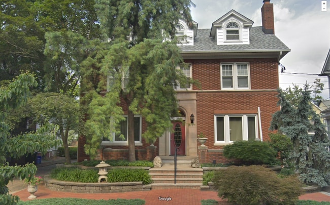 Photo - 43 S Adelaide Ave Unidad 4