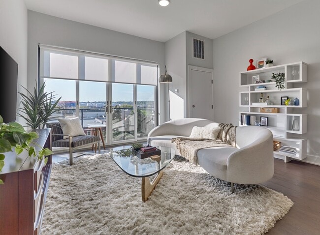 Skye Lofts North