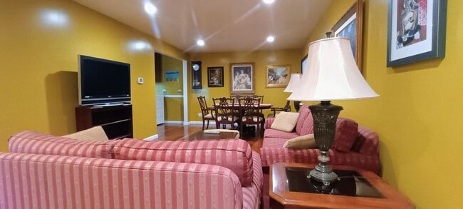 Photo - 21323 Conradi Ave
