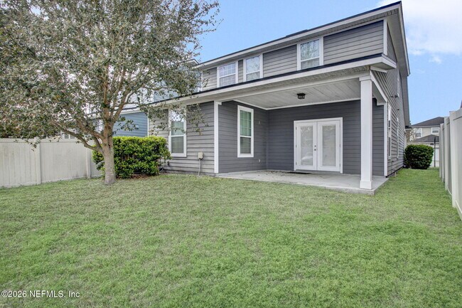 Photo - 516 Meldrum Ln