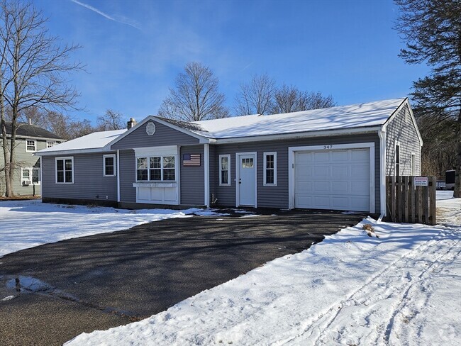 Building Photo - 347 Hartford Ave Rental