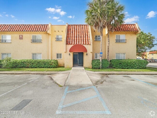 Building Photo - 6654 Bell Tower Ct Unit 8 Rental