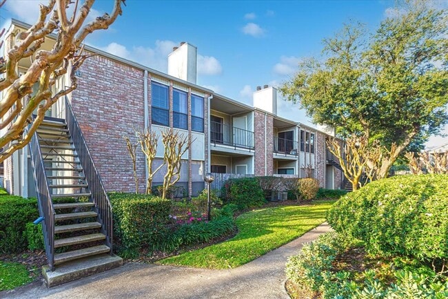 Photo - 8100 Cambridge St Unidad 33 Rental