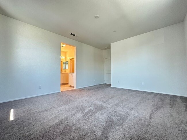 Photo - 4 BEDROOM HOME FOR LEASING IN RANCHO CUCAMONGA