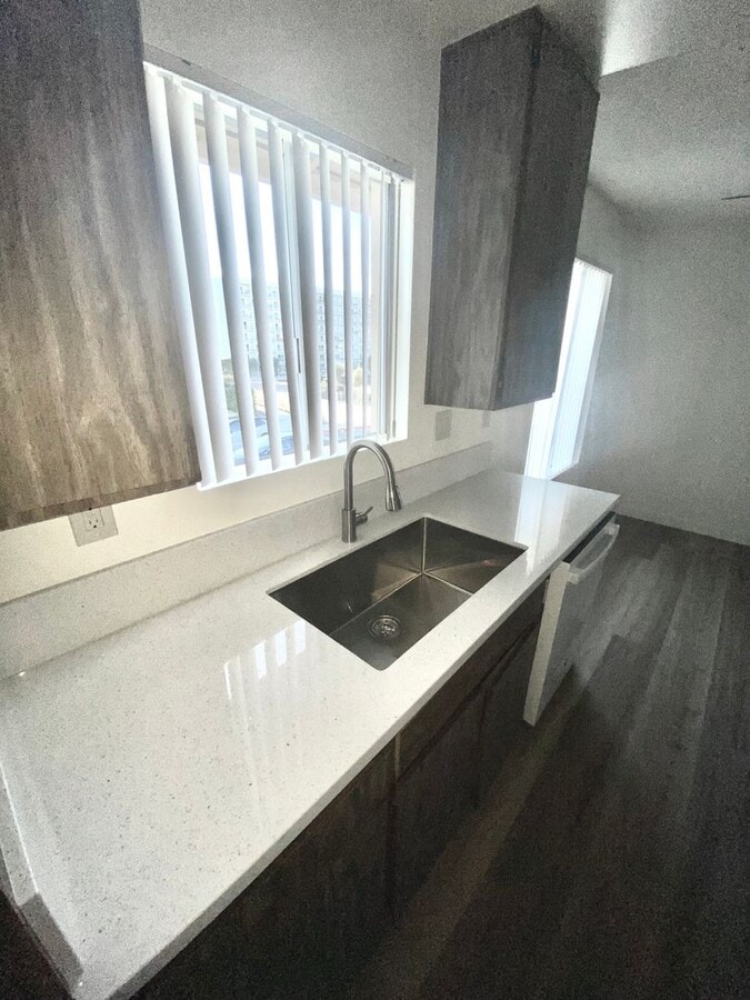 Photo - The Pines Apartments