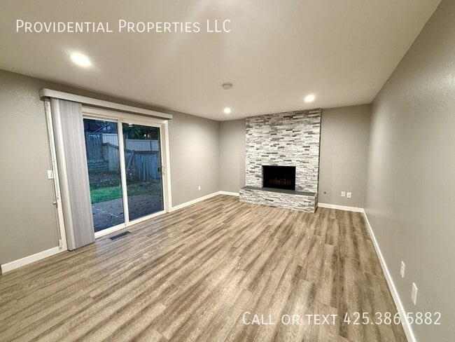 Photo - 11120 127th Pl NE