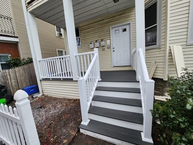 Photo - 33 Shannon St Unit 3