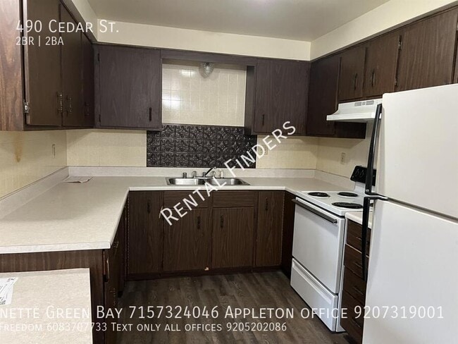 Photo - 490 Cedar St