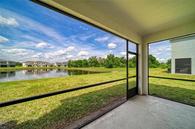 Photo - 11419 Planetree Pl