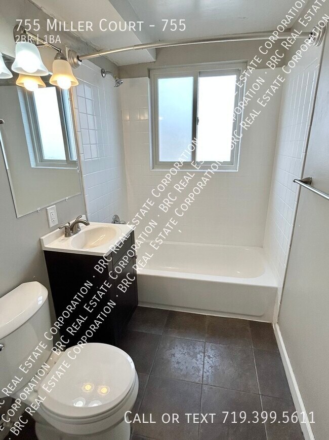 Photo - 755 Miller Ct Unit 755