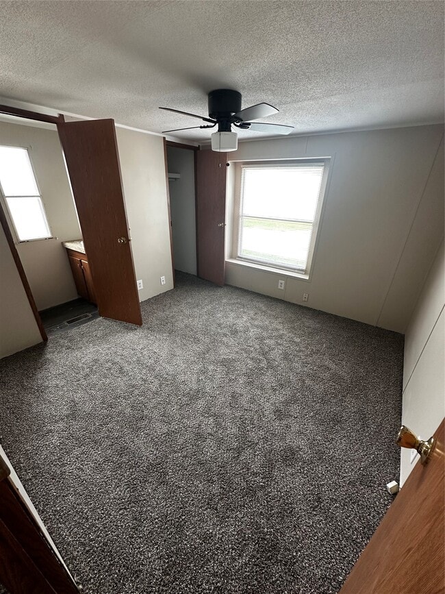 Photo - 2021 N Battlebell Rd