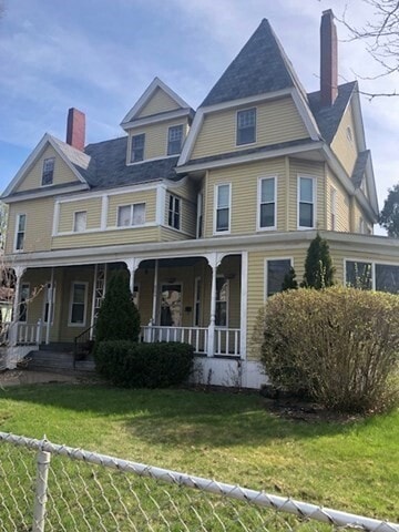 Photo - 2032-2034-2034 Northampton St Unidad A