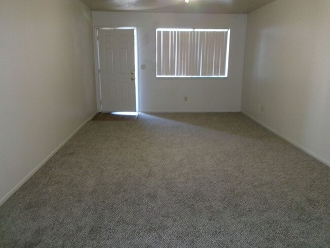 Photo - 9404 Unit 9406
