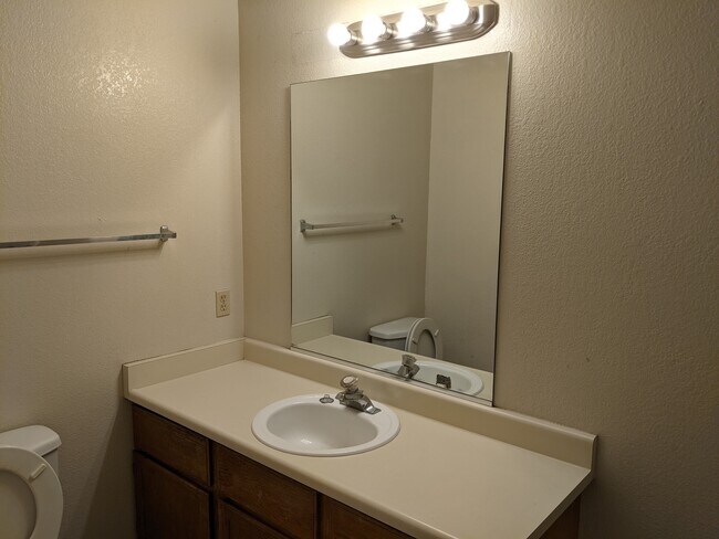 Photo - 2111 California St