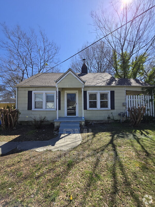 Building Photo - 3202 Wood Ave Rental