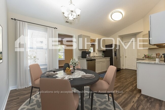 Photo - 632 Zellwood Dr