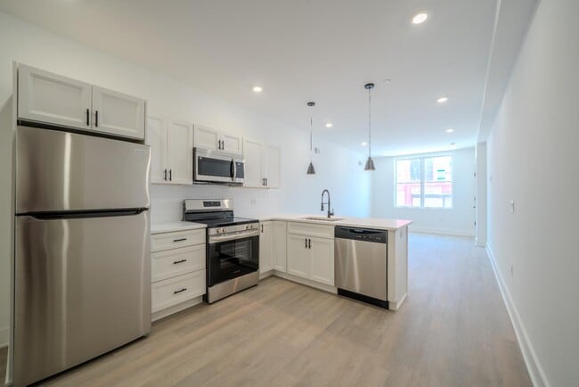 Building Photo - 1710 N 24th St