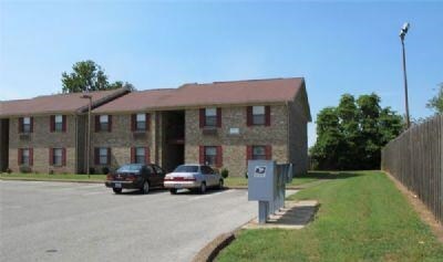 The Laurel Cove - The Laurel Cove Apartments