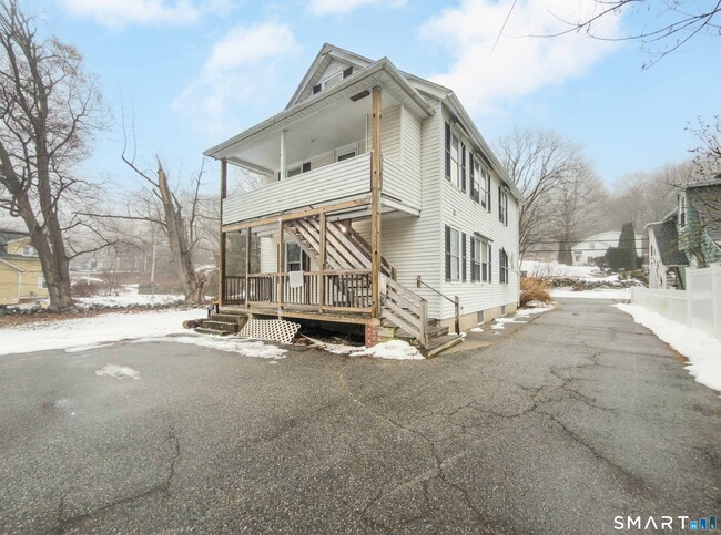 Photo - 72 Roosevelt Ave