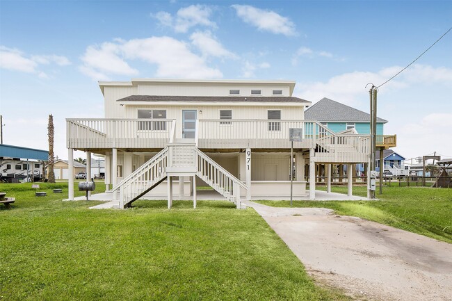 Building Photo - 971 Mary Ann Rental