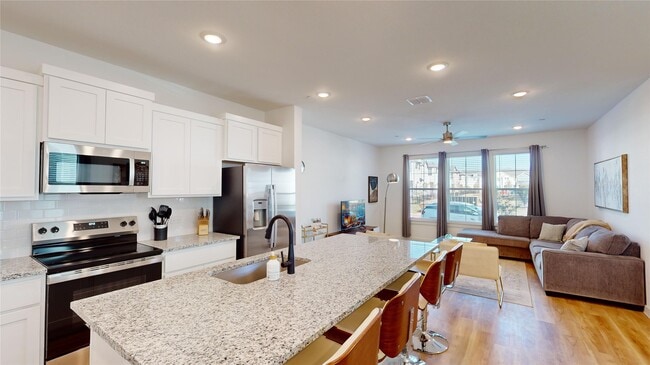 Photo - 2926 ELLE DR