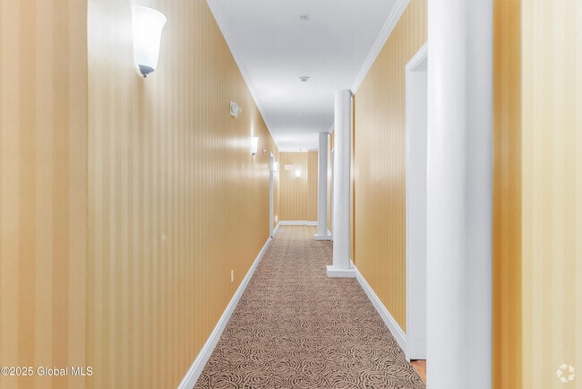 Building Photo - 65 3rd St Unit 203 Rental