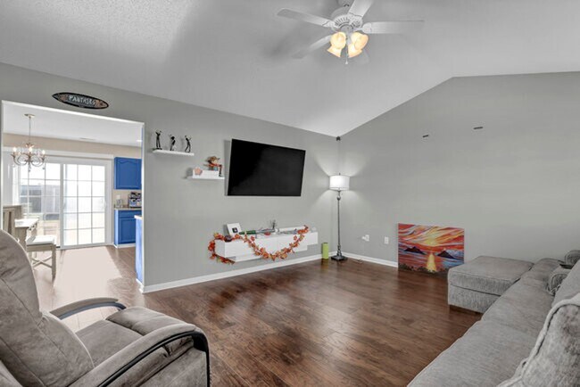 Photo - 106 Clint Mills Rd