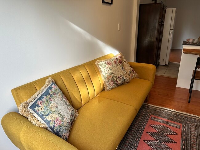 Photo - 7633 Plum Av Unit Attached Suite