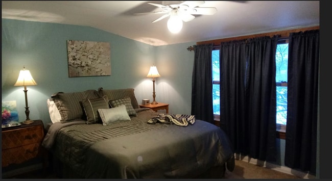 Photo - 8312 Lake Ave