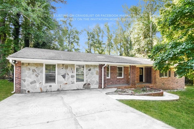 Building Photo - 1432 Cherokee Trail NW Rental