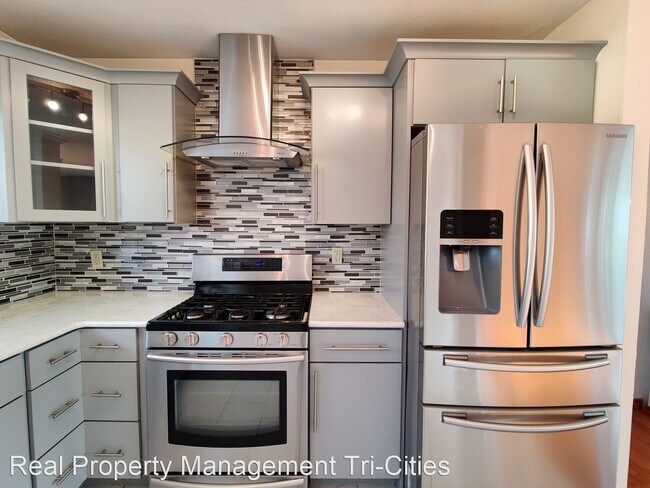 Photo - 4 br, 2 bath House - 1861 Stevens Dr