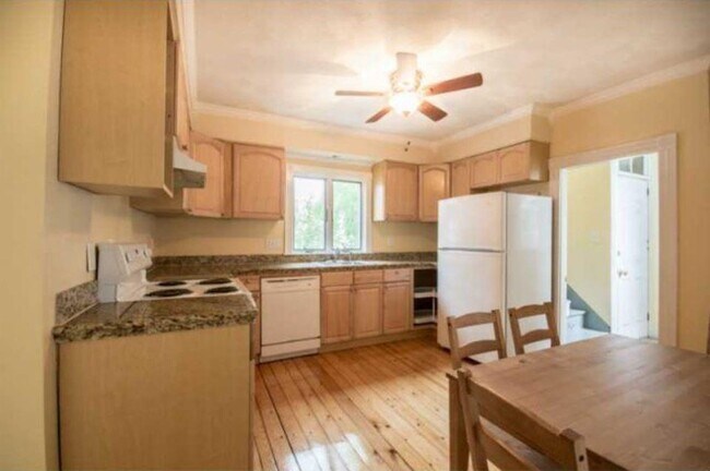 Photo - 5 Ann St Unit 2