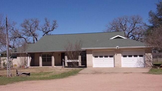 Photo - 1802 Goehmann Ln House