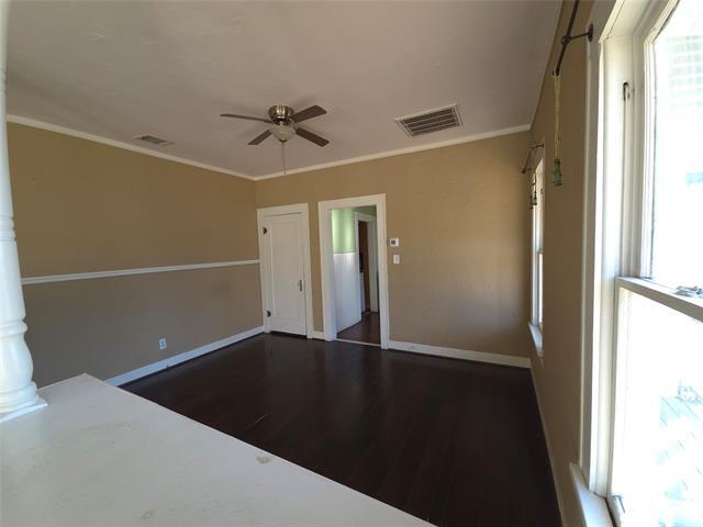 Photo - 1335 S Lake St