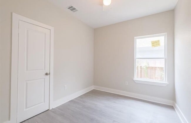 Photo - 16980 W Dounreay St