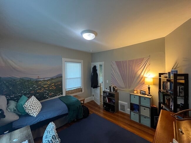 Photo - 83 Beacon St Unidad 2