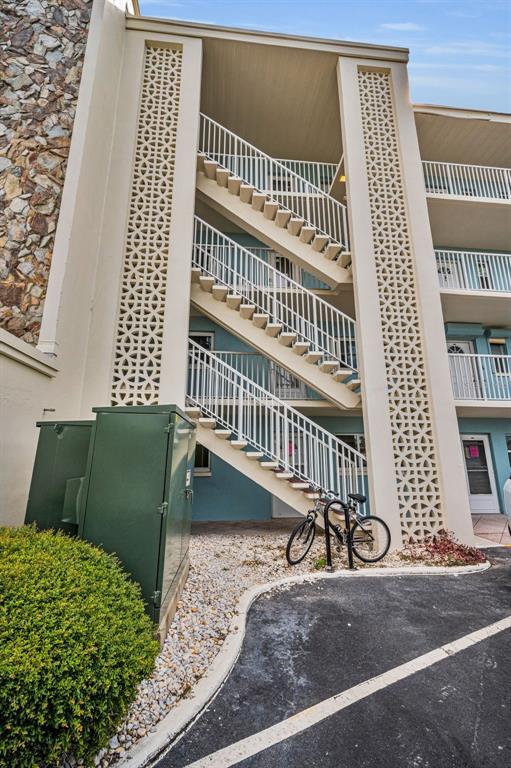 Photo - 300 64th Ave Unit 318