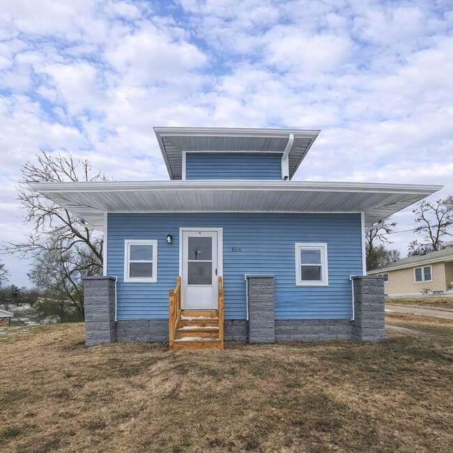 Building Photo - Remodeled 3-Bedroom Home in Knoxville
