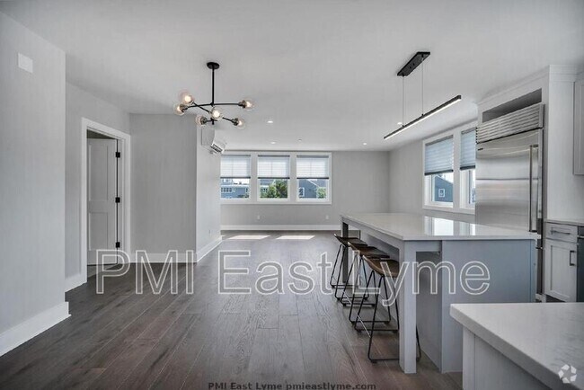 Building Photo - 3 Water St Unit #203 Rental