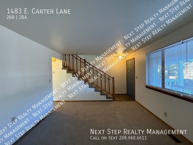 Photo - 1483 E Carter Ln