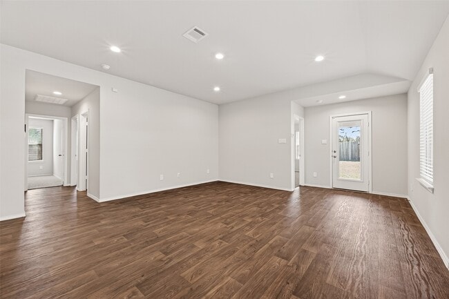 Building Photo - 40503 Birch Shadows Ct