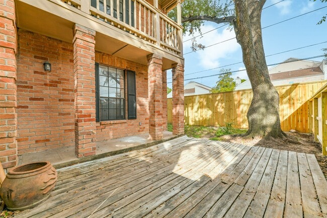 Photo - 2255 Braeswood Park Dr Unit 183