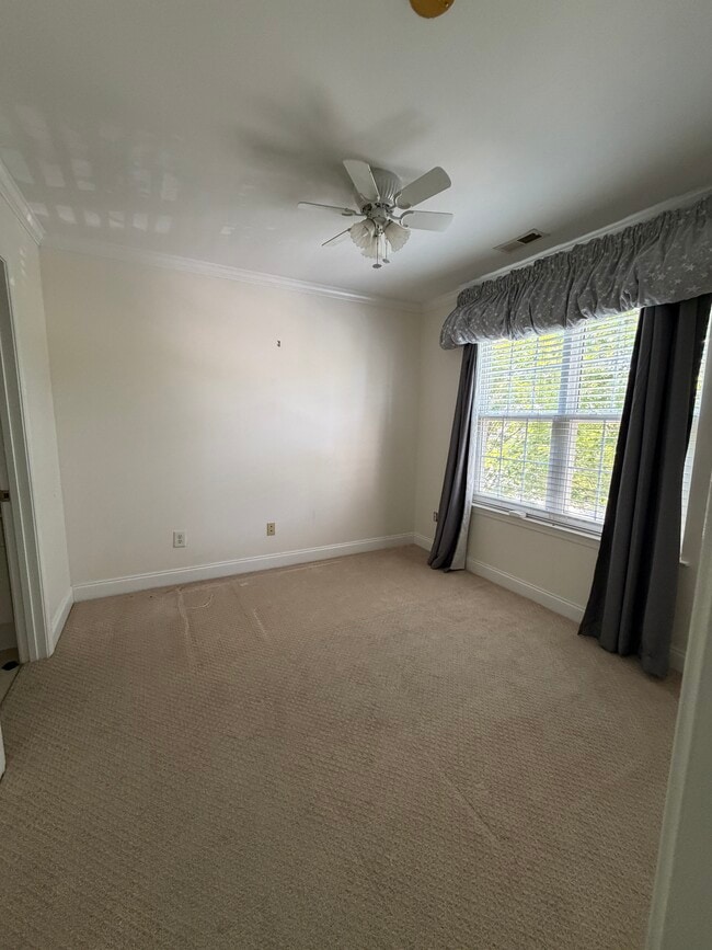 Photo - 2320 Madison Green Dr