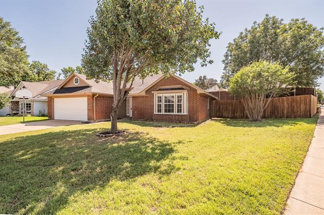 Photo - 2711 Canterbury St